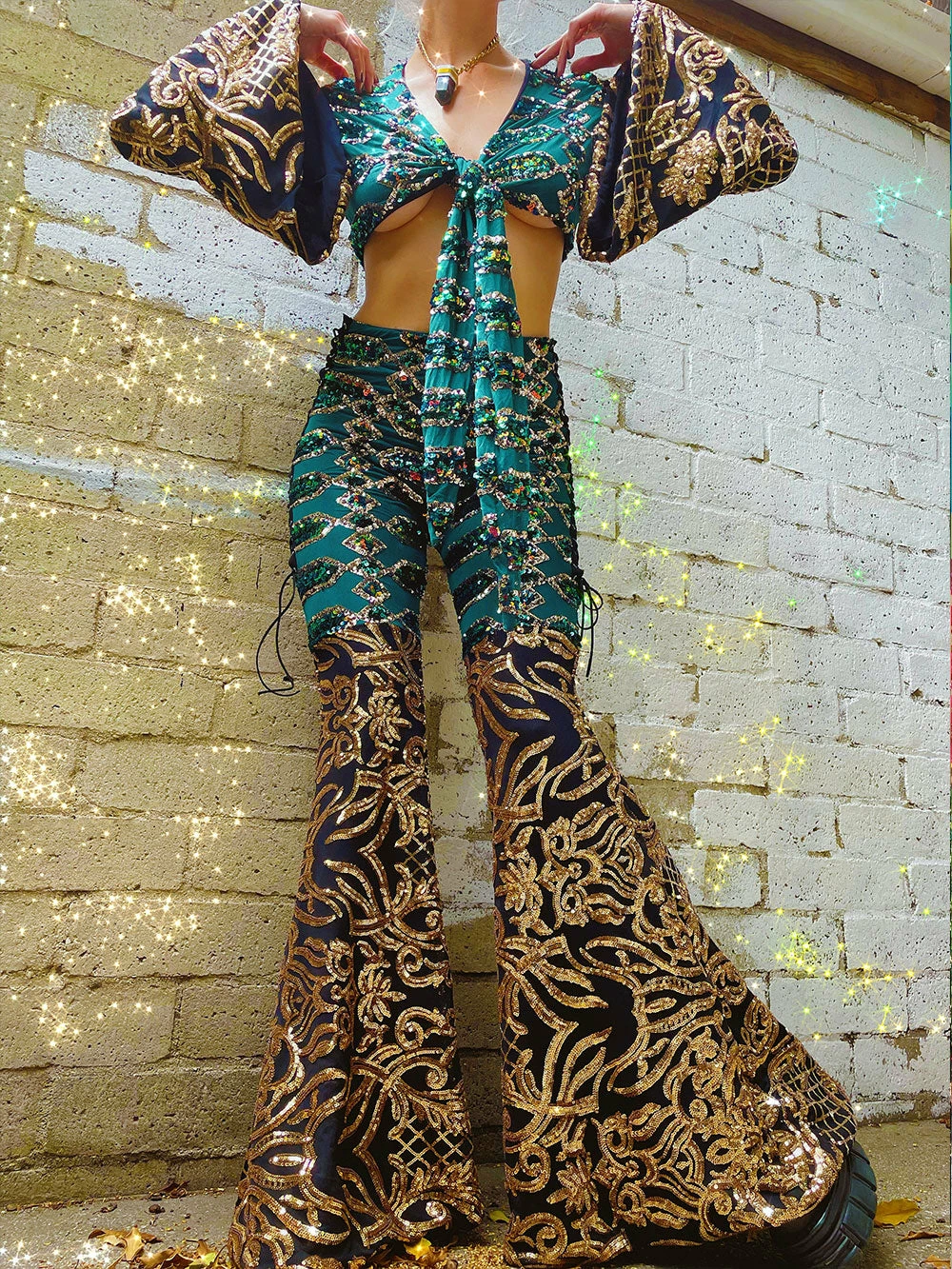 Disco Lemonade DISCO TOPZ Queen Of Dragons Disco Bell Top 3 Disco Lemonade DISCO TOPZ Queen Of Dragons Disco Bell Top