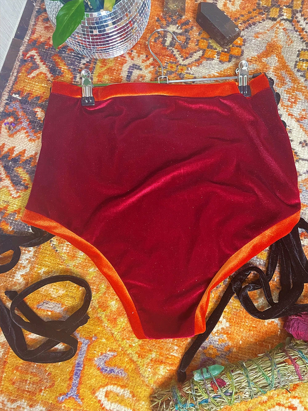 Disco Lemonade Lux X Disco: Solar Plexus Shorts - Size Large 3 Disco Lemonade Lux X Disco: Solar Plexus Shorts - Size Large